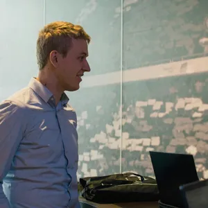 Een foto van een flipover met procestekeningen